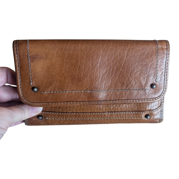 Banana Republic Brown Leather Wallet - Picture 7 of 12